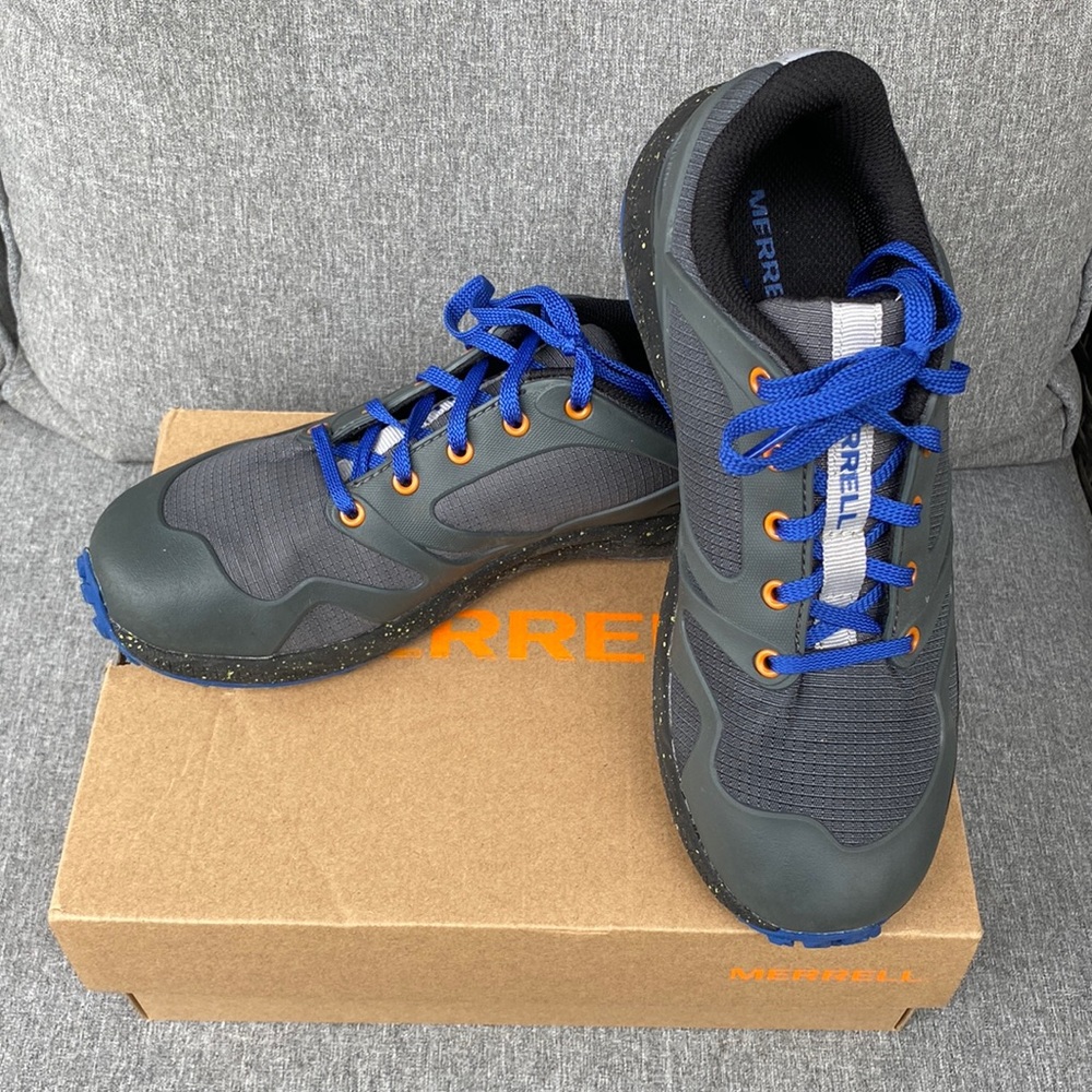 Merrill Altalight Low Hiking Shoes, Big Kids Size 4
